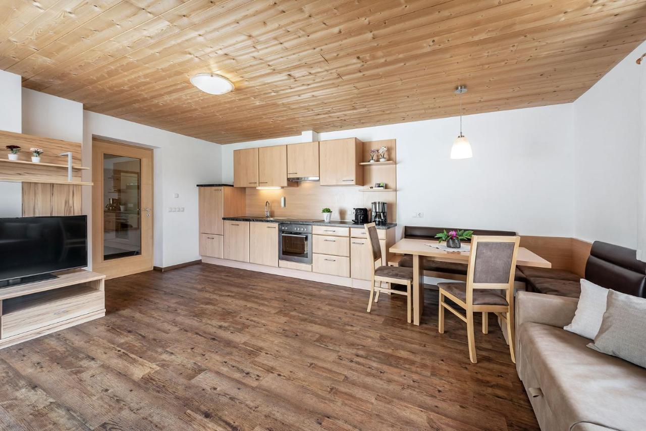 Appartements Toni Feldthurns Eksteriør bilde